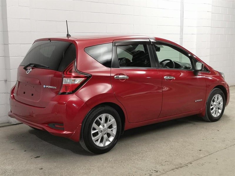 2017 Nissan Note E Power, Medilsit, Leather low ks, photo 2