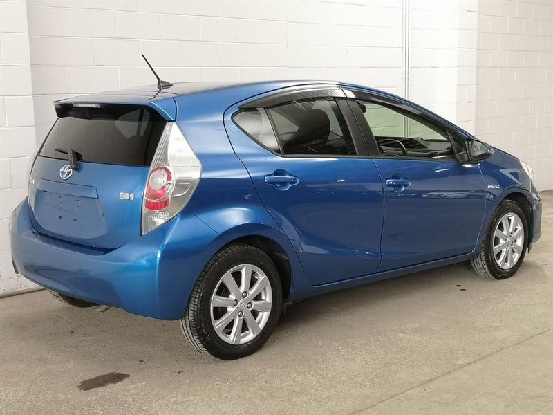 2014 Toyota Aqua Keyless, Camchain, Nice n tidy, photo 2