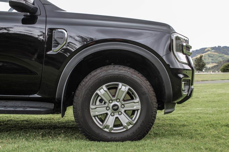 2025 Ford Ranger XLT 2.0L BI-TURBO 4WD 10AT, photo 3