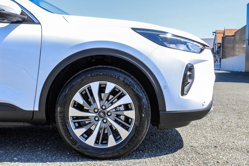 2025 Ford Escape TITANIUM 2.5P HYBRID, photo 3