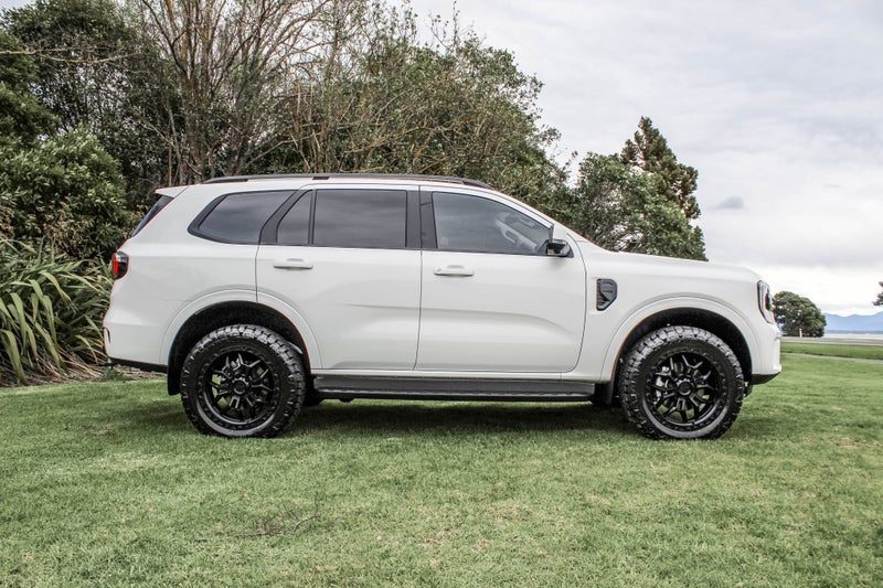 2025 Ford Everest TREND 2.0 BI-TURBO/4WD/10AT, photo 2