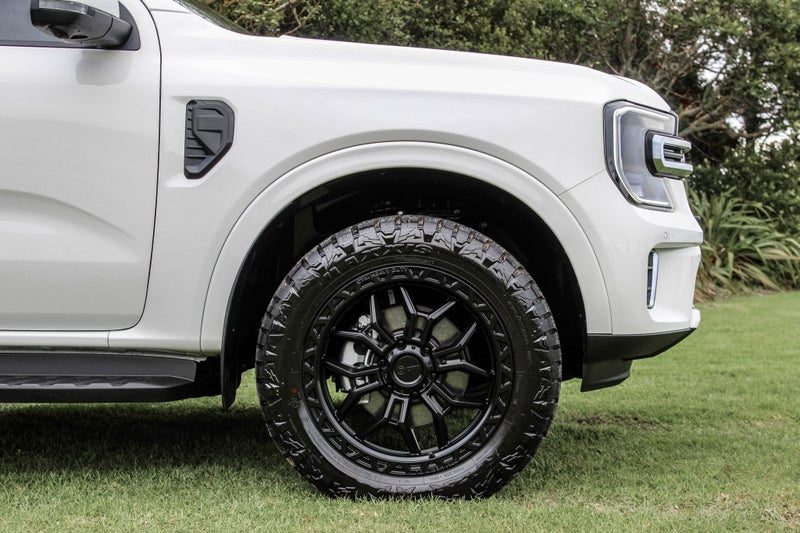 2025 Ford Everest TREND 2.0 BI-TURBO/4WD/10AT, photo 3