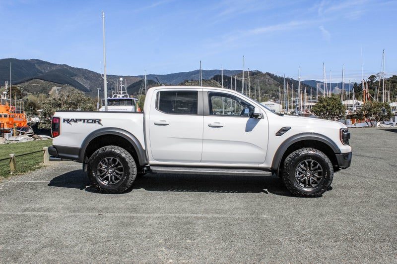 2026 Ford Ranger RAPTOR 3.0P V6/4WD/10AT, photo 2
