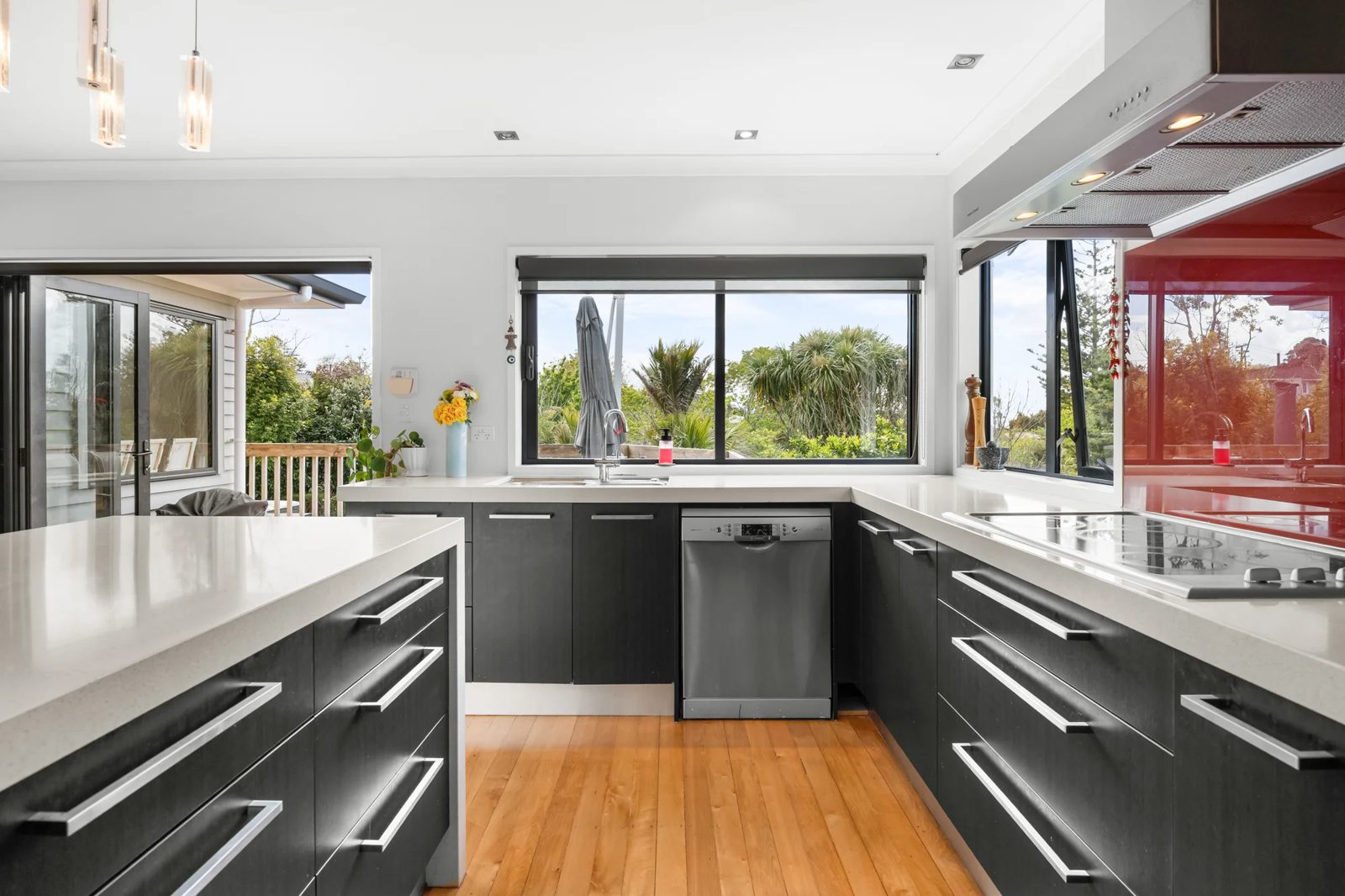 19 Reydon Place, Cockle Bay, photo 17