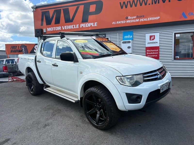 2011 Mitsubishi Triton 2WD 2.5D DCAB GLS A, photo 2