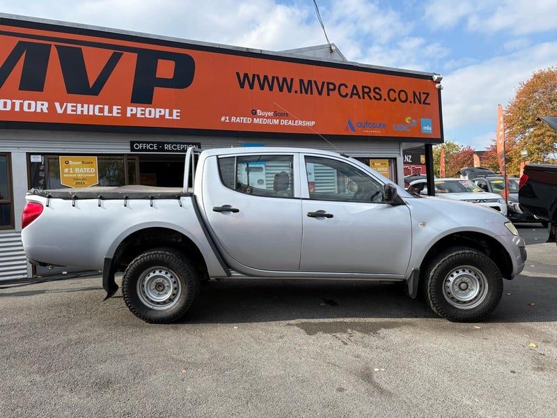2011 Mitsubishi Triton 2WD 2.5D D/CAB GL M, photo 3