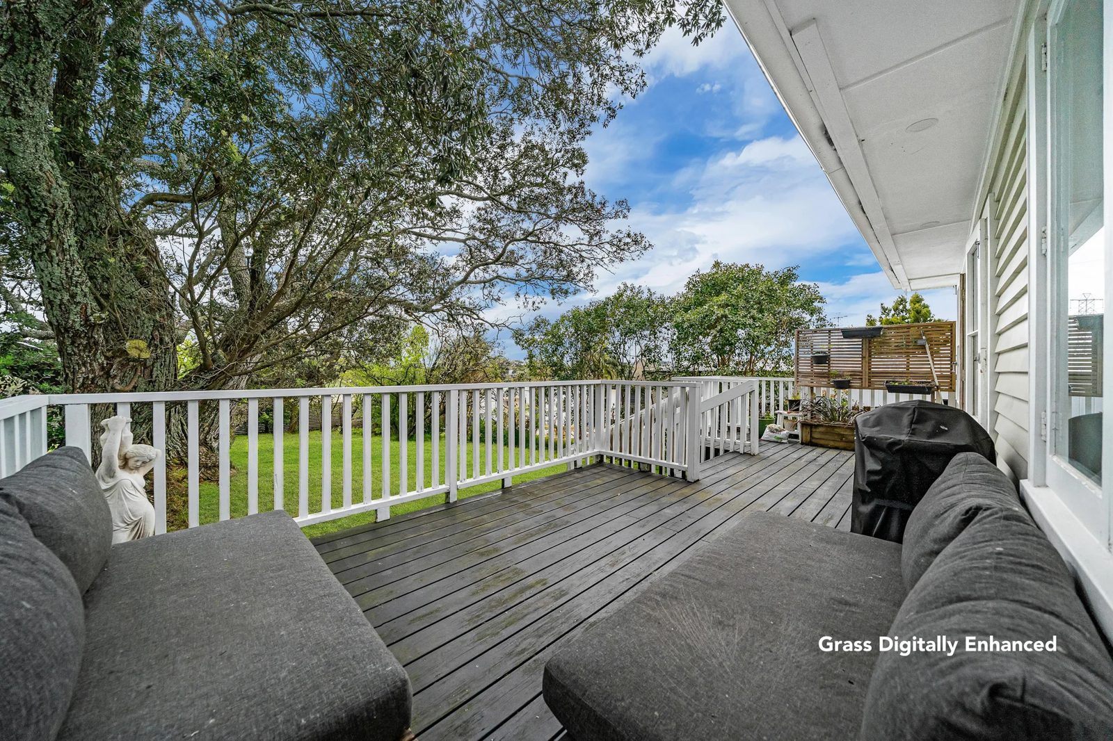 4 Beaubank Road, Kelston, photo 15