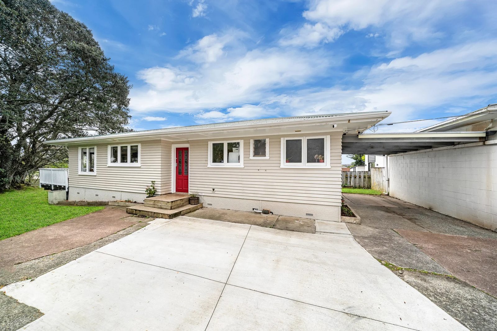 4 Beaubank Road, Kelston, photo 4