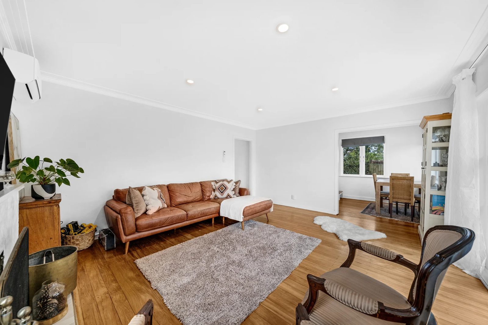 4 Beaubank Road, Kelston, photo 5