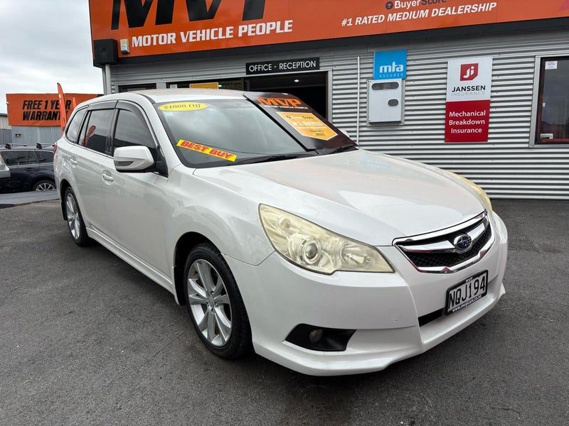 2009 Subaru Legacy, photo 2