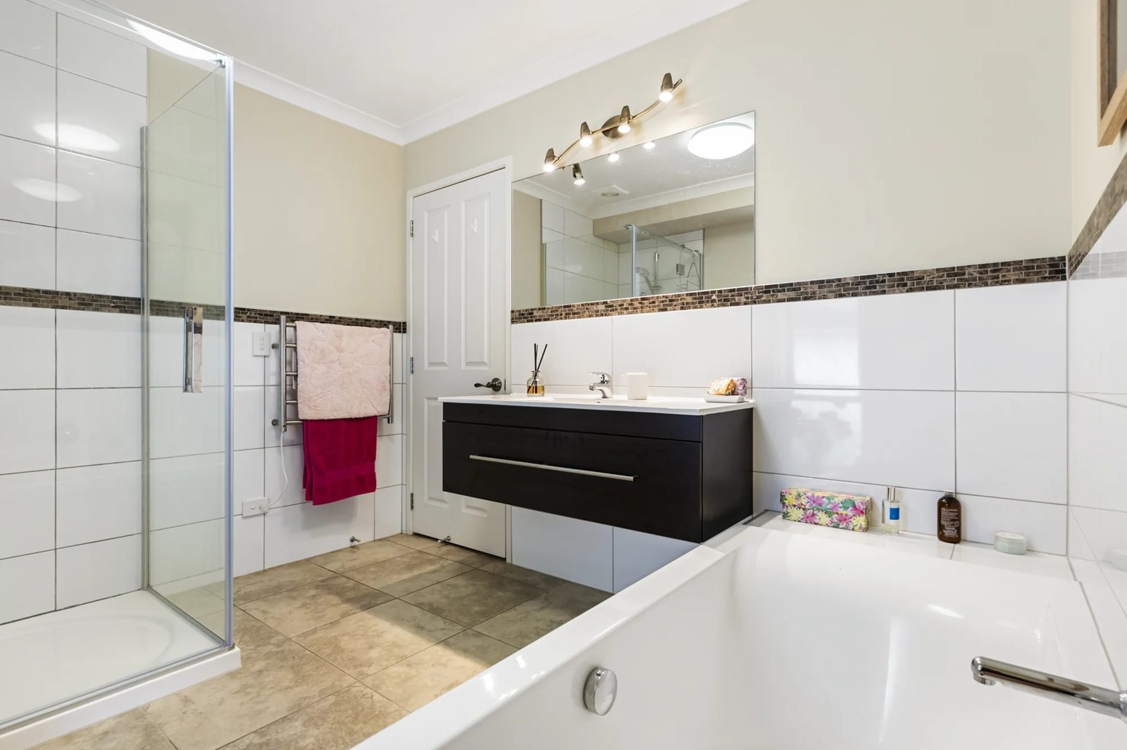 2 Crabb Fields Lane, Riverhead, photo 16