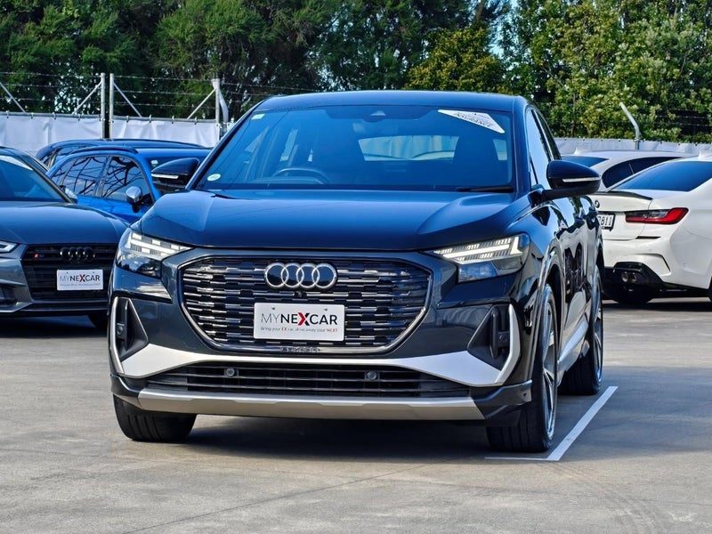 2023 Audi Q4 S-LINE/15KKM/AS NEW
