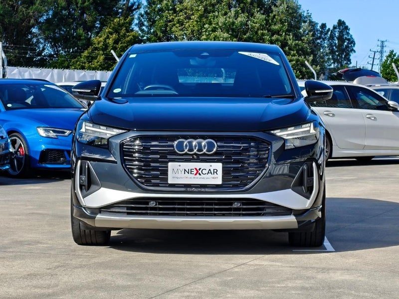 2023 Audi Q4 S-LINE/15KKM/AS NEW, photo 2
