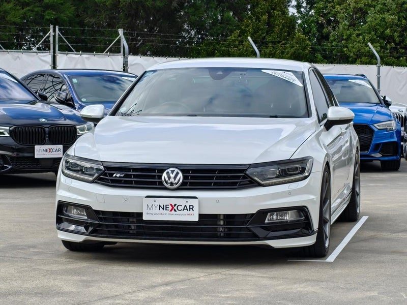 2017 Volkswagen Passat R-LINE SPEC/LOW KM