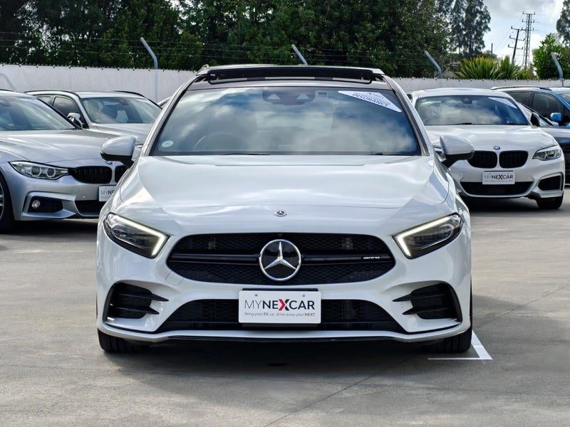 2019 Mercedes-Benz A 35 AMG / IMMACULATE, photo 2
