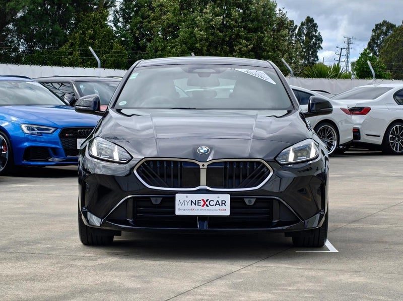 2024 BMW 120i AS NEW/M-SPORT, photo 2