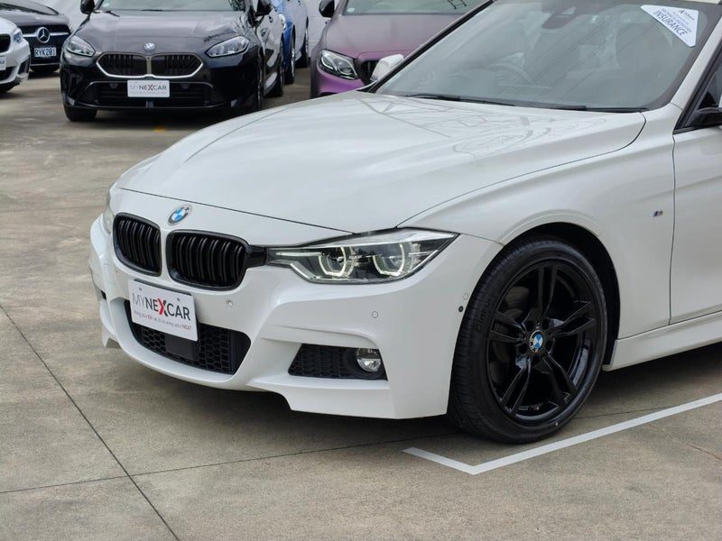2017 BMW 330i NZ NAV RADIO &CARPLAY, photo 3