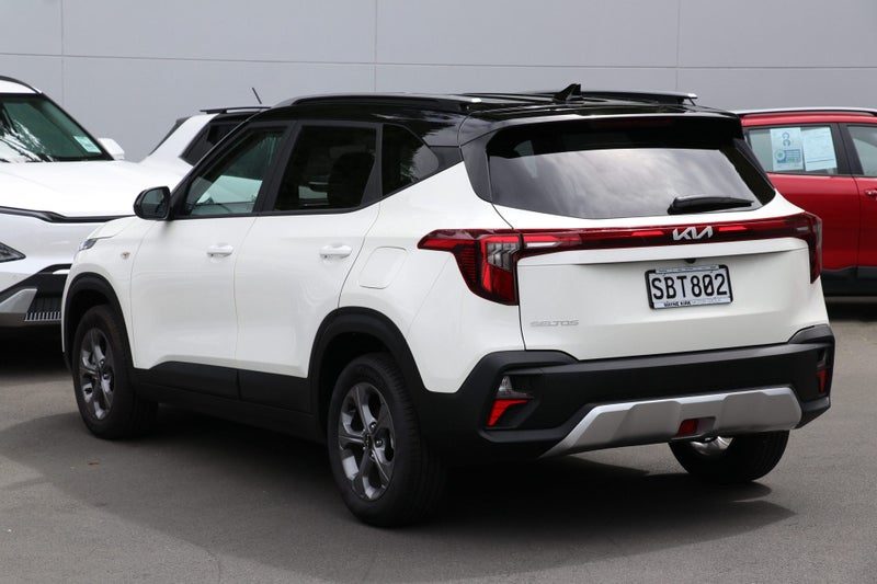 2026 Kia Seltos LX 2.0L DOHC IVT, photo 2