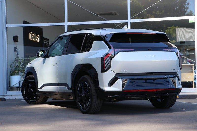 2026 Kia EV3 GT- LINE LR 2WD 81.4KWH, photo 2