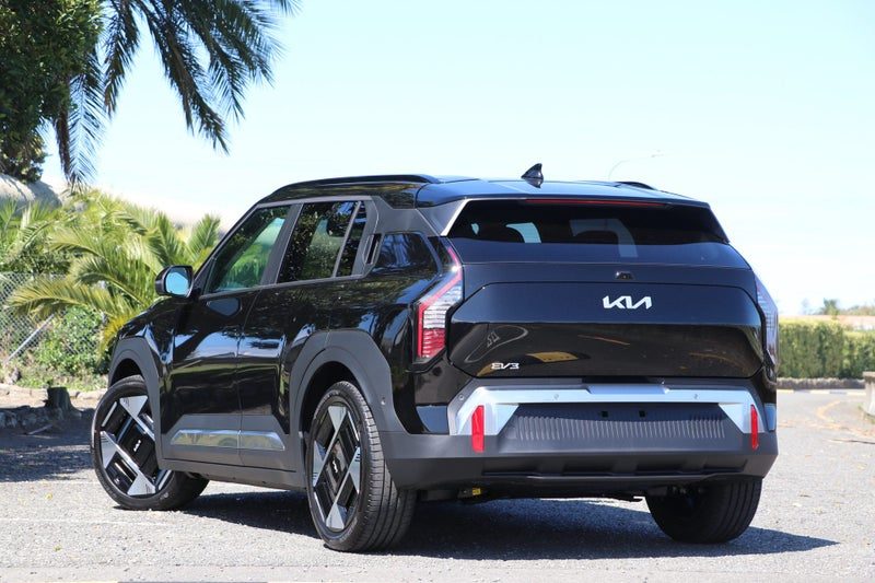 2026 Kia EV3 EARTH LR 2WD 81.4KWH, photo 2