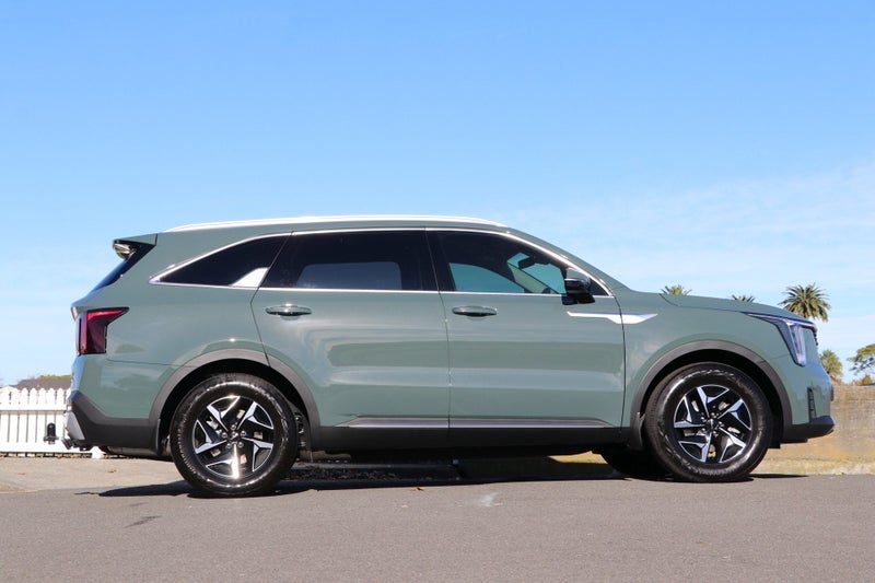 2026 Kia Sorento HEV Earth AWD 1.6PHT, photo 3
