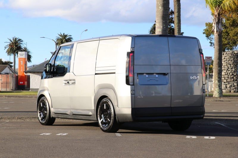 2026 Kia PV5 Cargo 5DR 71kWh/EV, photo 2