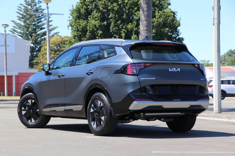 2026 Kia Sportage Light HEV AWD, photo 2