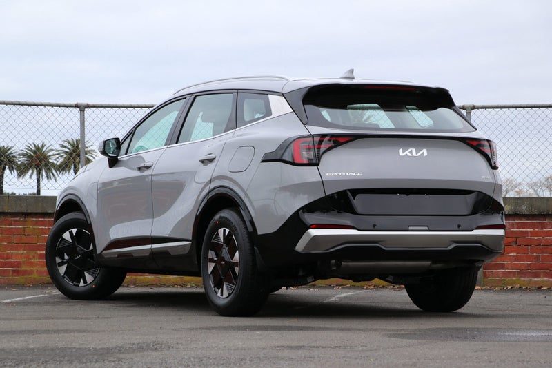 2026 Kia Sportage LIGHT HEV 2WD 1.6PHT, photo 2