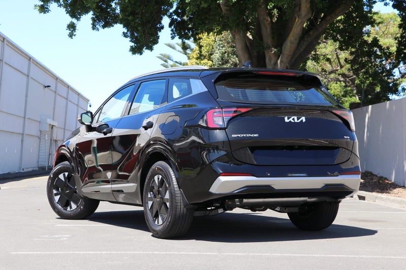 2026 Kia Sportage Light HEV AWD, photo 2