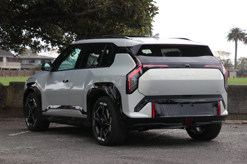 2026 Kia EV3 GT LR AWD 81kWh/EV, photo 2