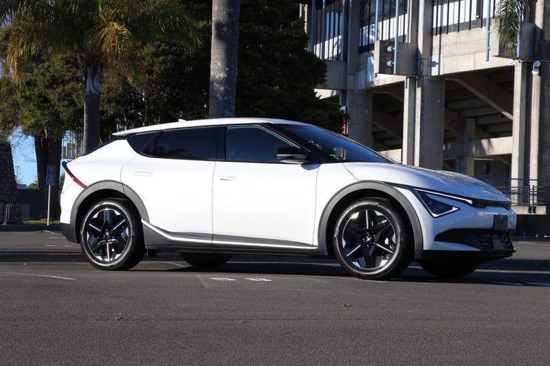 2026 Kia EV6 LIGHT LR RWD 84KWH, photo 3