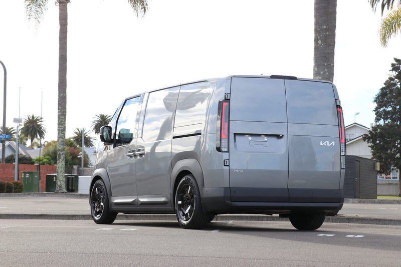2026 Kia PV5 Cargo, photo 2