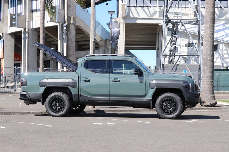 2026 Kia Tasman X-Line 4WD Wellside, photo 3