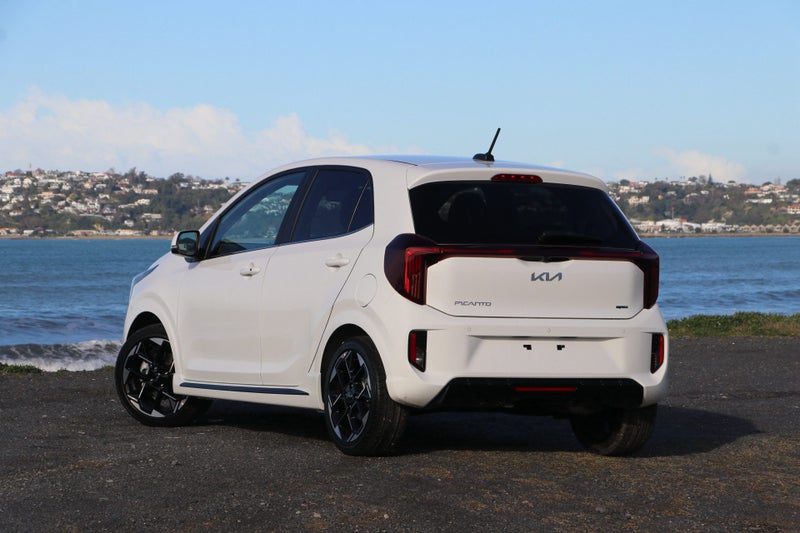 2026 Kia Picanto GT-Line Hatch 1.25 Gasoline A/T, photo 2