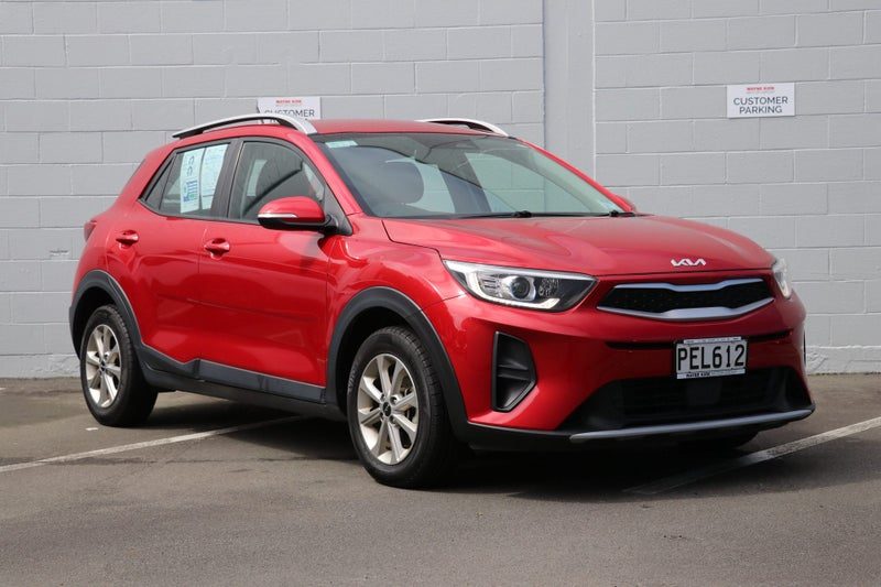 2022 Kia Stonic LX 1.4P/6AT