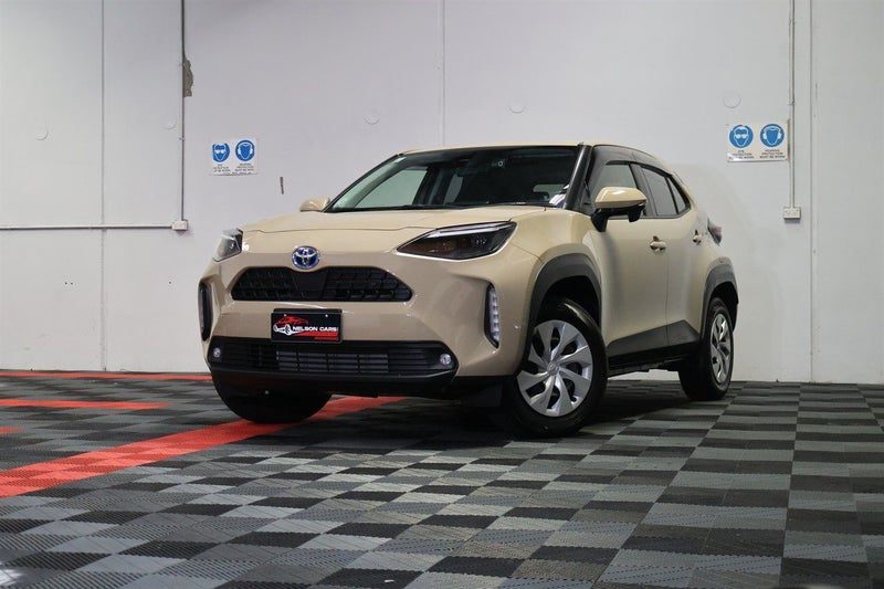 2022 Toyota Yaris Cross HYBRID, photo 2
