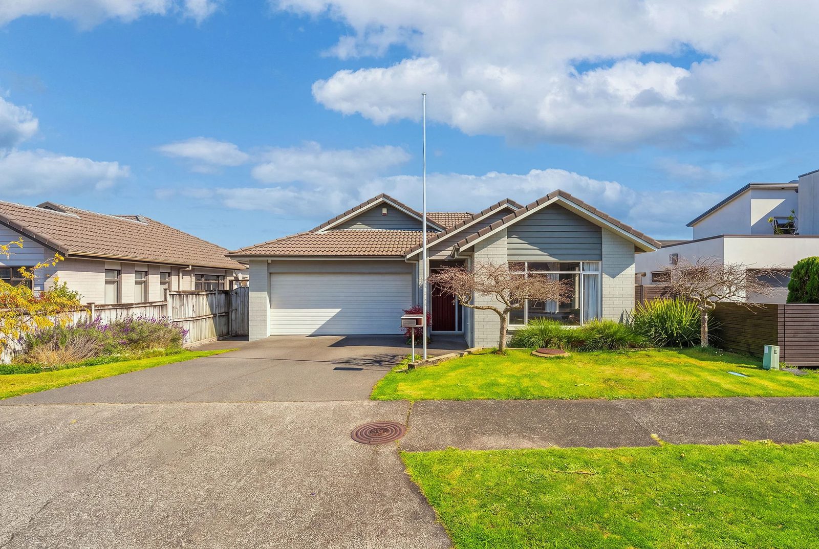 55 Coachman Drive, Flat Bush, photo 1