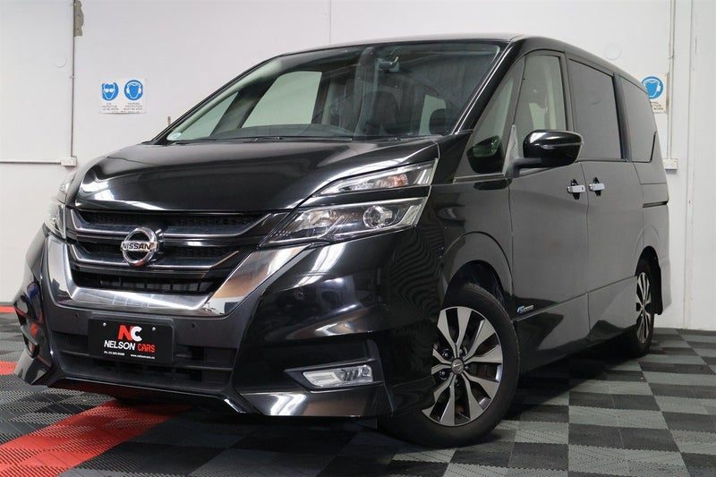 2016 Nissan Serena Highway Star, photo 2