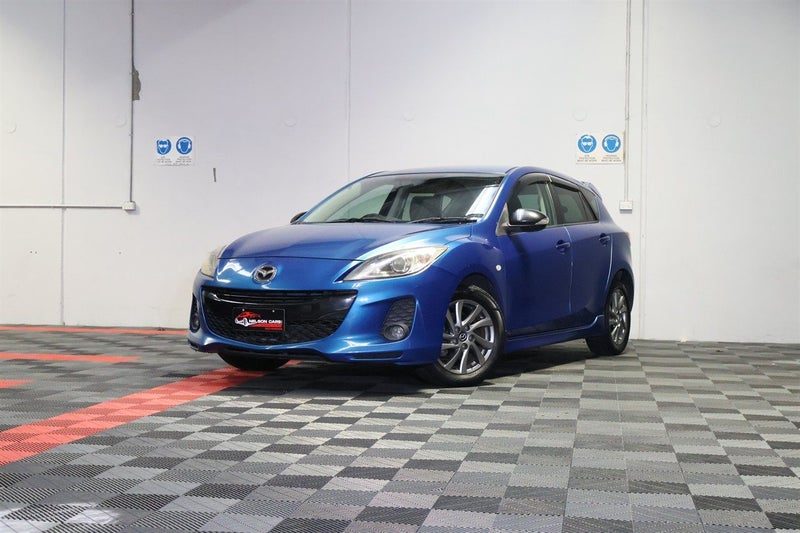 2013 Mazda Axela SPORTS 15S SPORT EDITION, photo 2