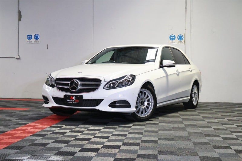 2016 Mercedes-Benz E 300 AVANTGARDE, photo 2