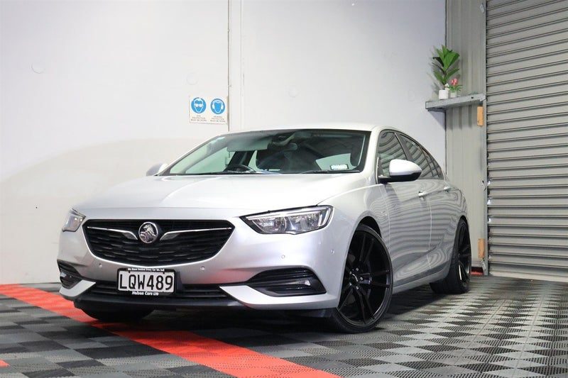 2018 Holden Commodore LT 2.0PT/9AT, photo 2
