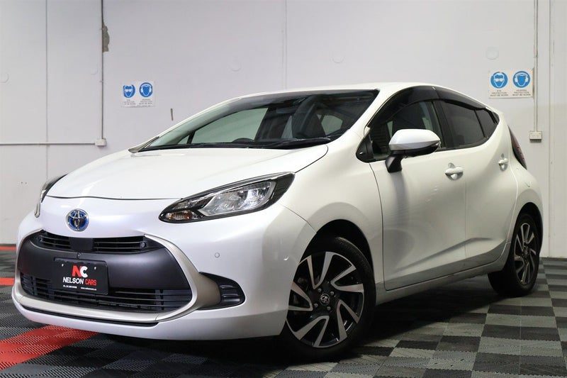 2021 Toyota Aqua G, photo 2