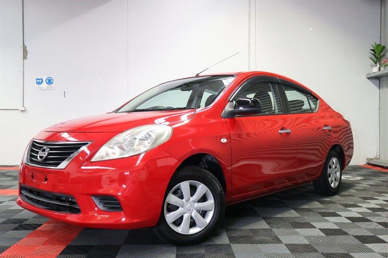 2012 Nissan Latio G, photo 2