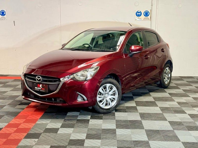 2017 Mazda Demio 13C, photo 2