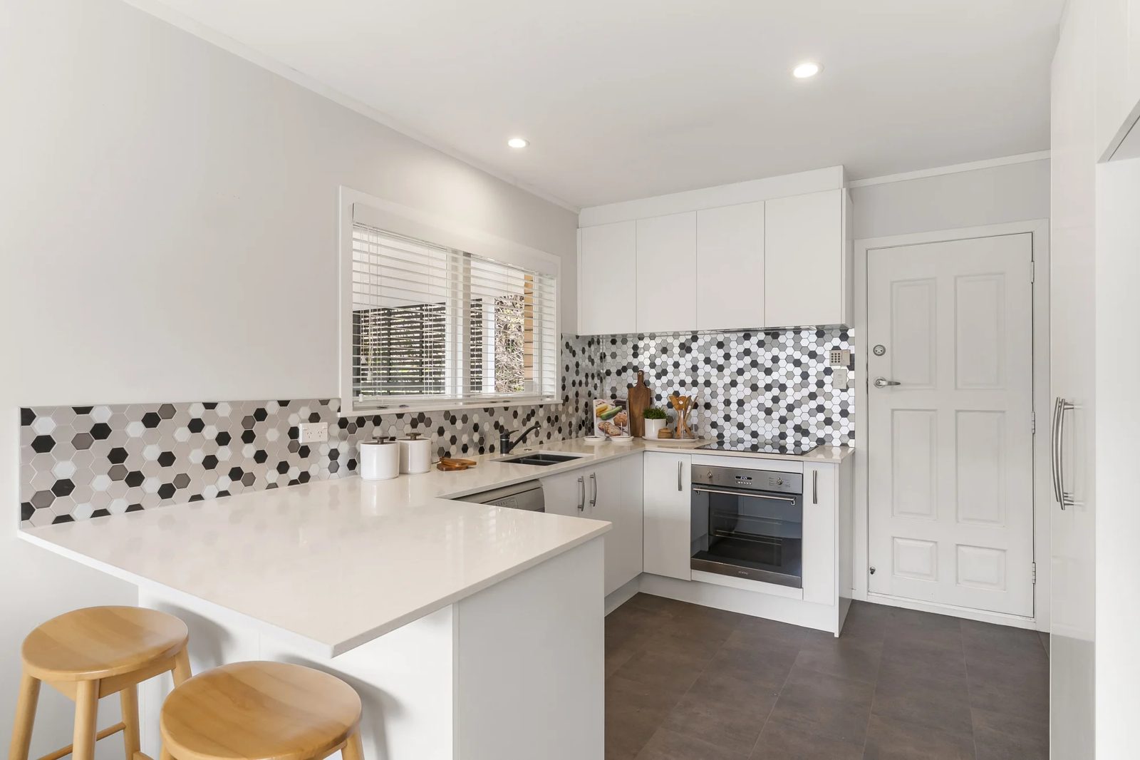 1/133 Celtic Crescent, Ellerslie, photo 6