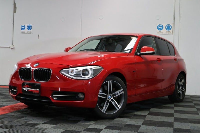 2014 BMW 1 Series 120I SPORTS, photo 2
