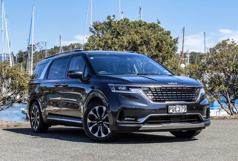 2022 Kia Carnival Deluxe 2.2DT/8AT