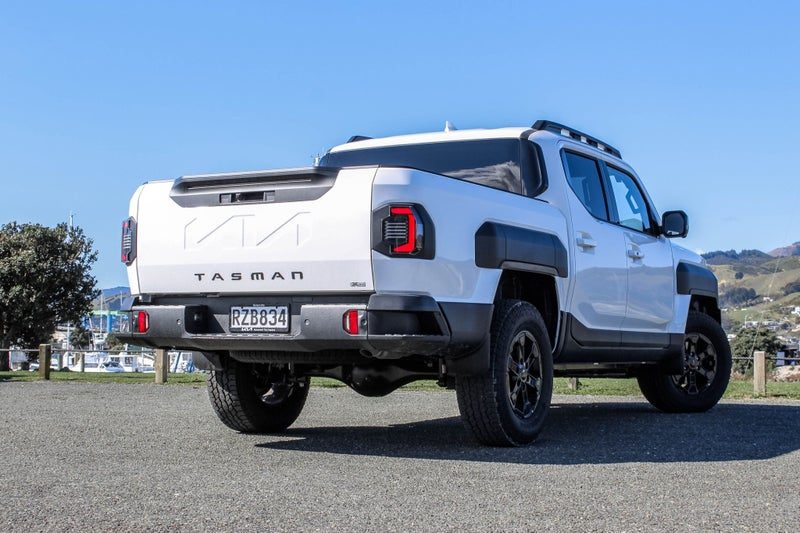 2026 Kia Tasman X-Pro 4WD Wellside, photo 3
