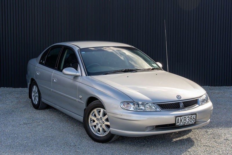 2001 Holden Commodore 3.8 berlina sedan AU