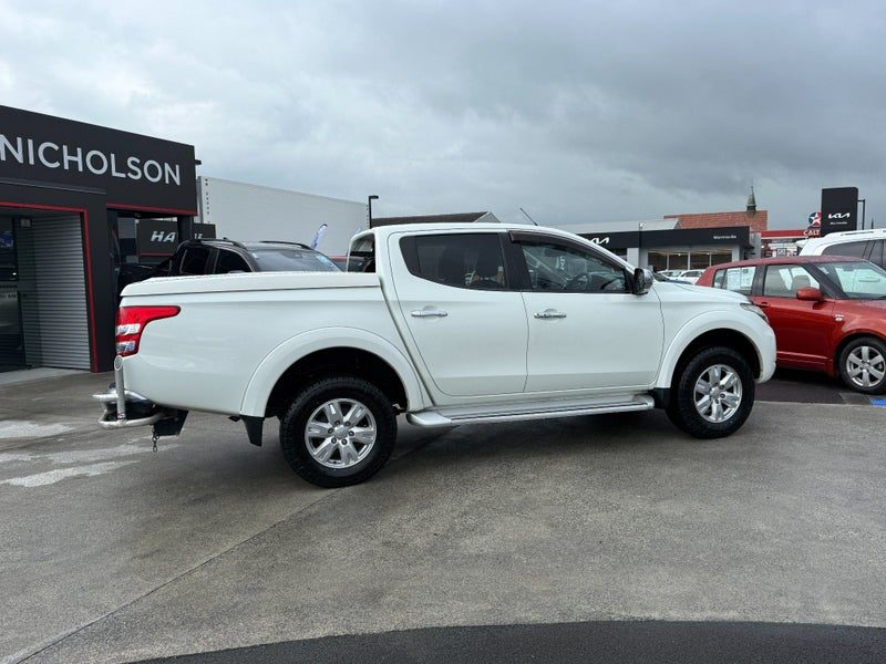 2017 Mitsubishi Triton VRX 4x4, photo 3